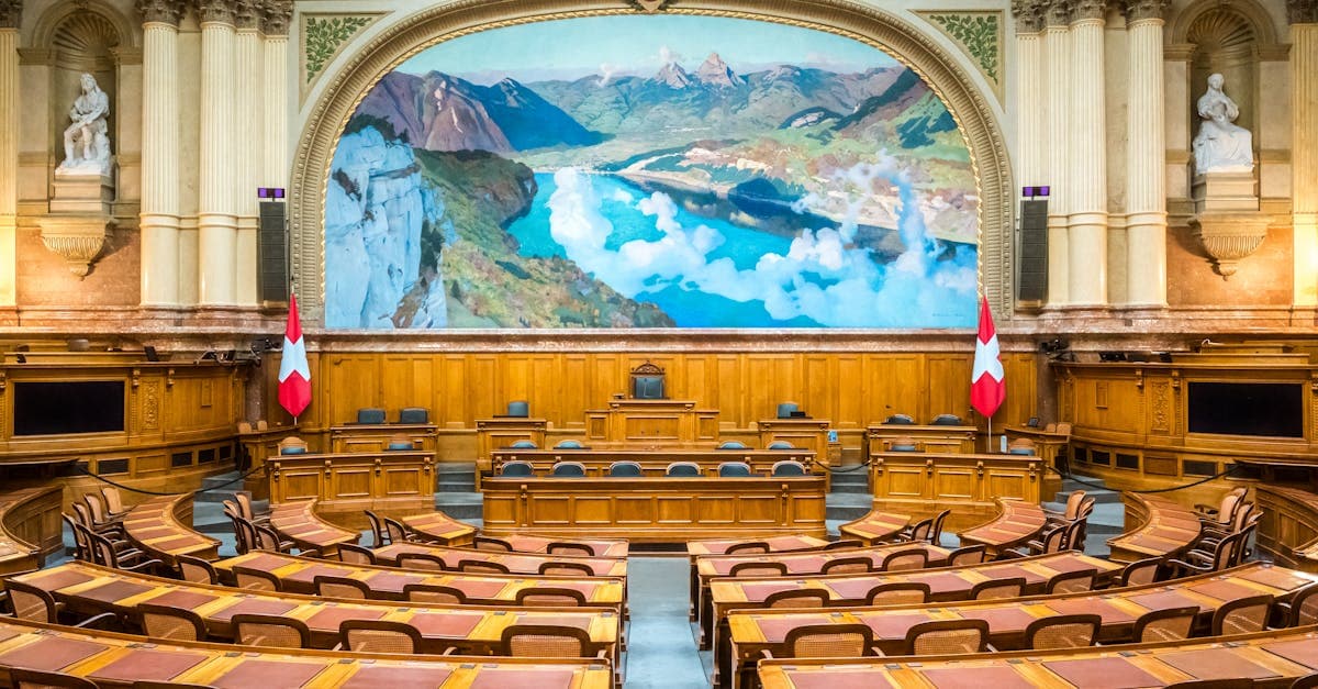 Латвийский парламент рассматривает возможность сделать 'Скучные вторники' национальным праздником для поднятия морального духа