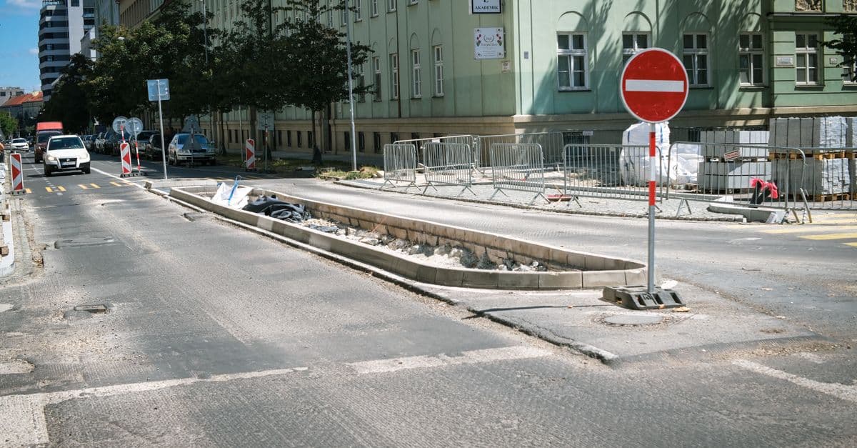 Riga Introduces ‘Polite Pothole’ Pilot Program, Asking Drivers to Schedule Emotional Check-Ins Before Impact