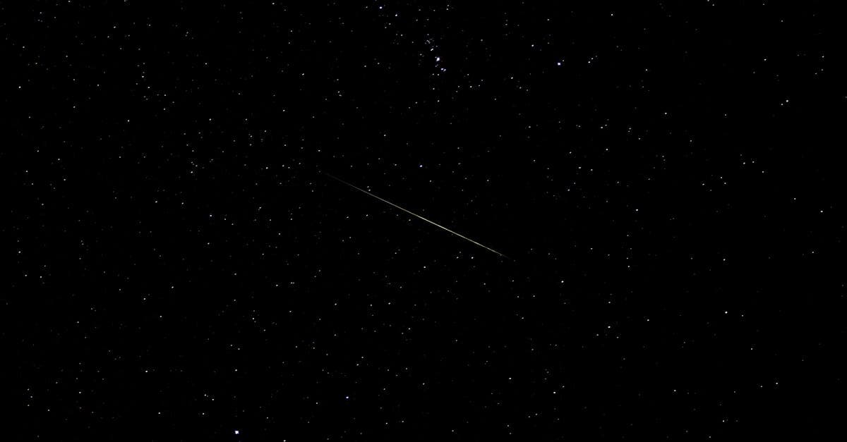 Жители Риги приняли метеор за новое хипстерское кафе и попытались заказать латте